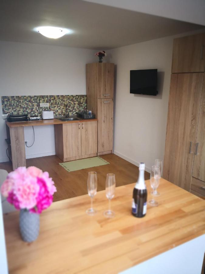 Apartament Mateo Appartement Timişoara Buitenkant foto